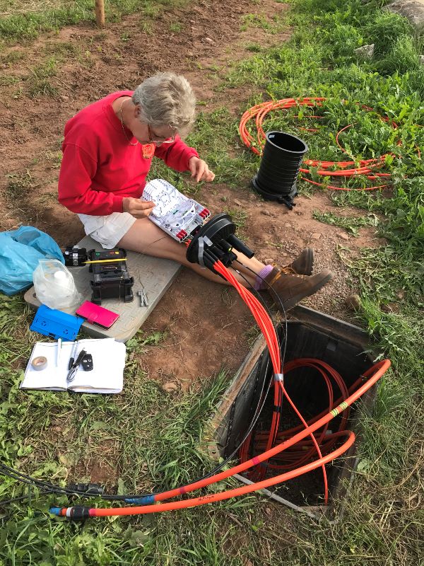 Carina Splicing in the field